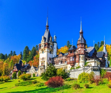 Tour dei castelli da Bucarest: Peles, Bran e Cantacuzino