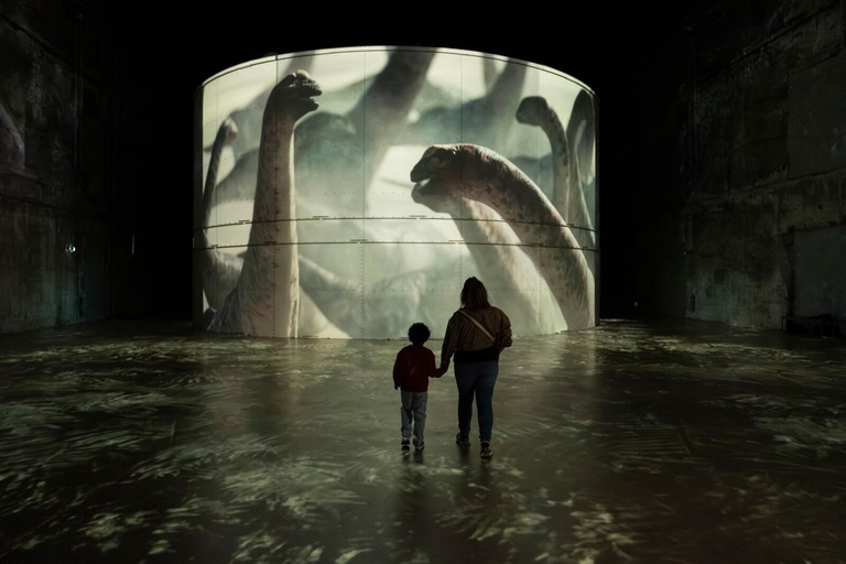 Bordeaux: Bassins des Lumières Dinosaurs Ticket Bordeaux: Bassins des Lumières Dinosaur Ticket