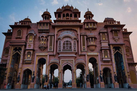 Au départ de Delhi : Circuit de 4 jours dans le Triangle d&#039;Or avec safari léopardCircuit sans hébergement