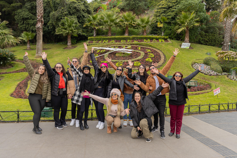 Valparaíso & Viña del Mar: Explore, Discover and Sail