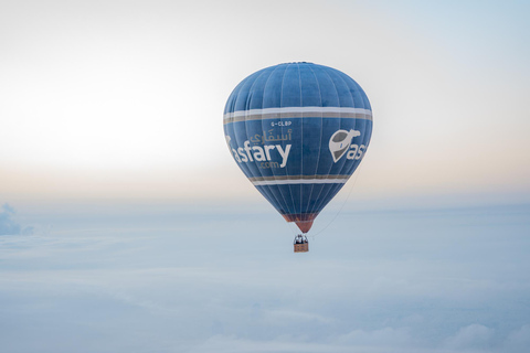 Qatar: Hot Air Balloon 4 people VIP Private Rides above Doha