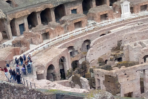 Roma: Colosseo, Foro Romano e Ingresso al PalatinoRoma: Colosseo, Foro Romano e Palatino Biglietto di ingresso prioritario