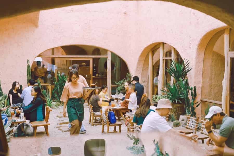 Café-Instagram-Tour in Nha Trang. Foto: GetYourGuide Café-Instagram-Tour in Nha Trang. Foto: GetYourGuide