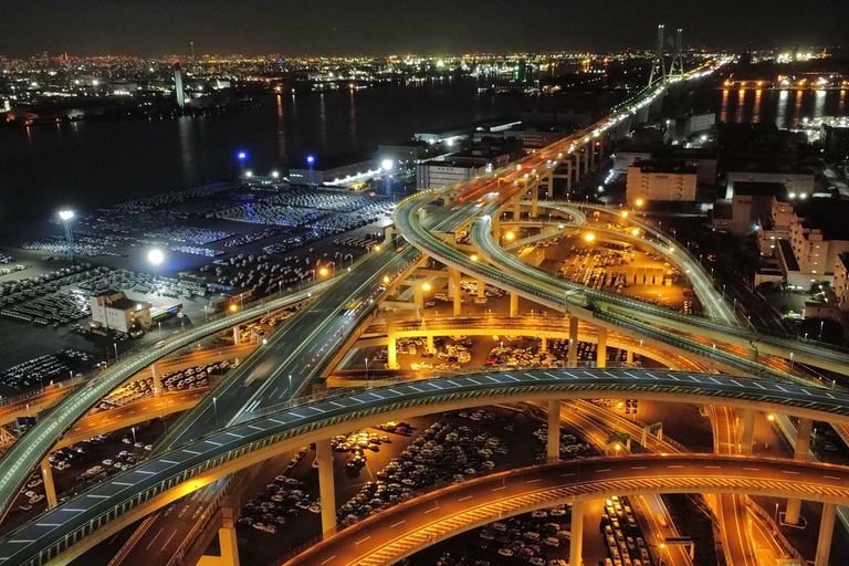 Tokyo JDM Night Tour Daikoku PA Car Meet Speed Highway Run Midnight highway speed run