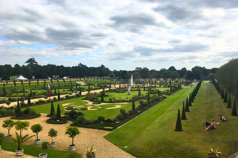 Hampton Court Palace Half-Day Trip from London with Tickets