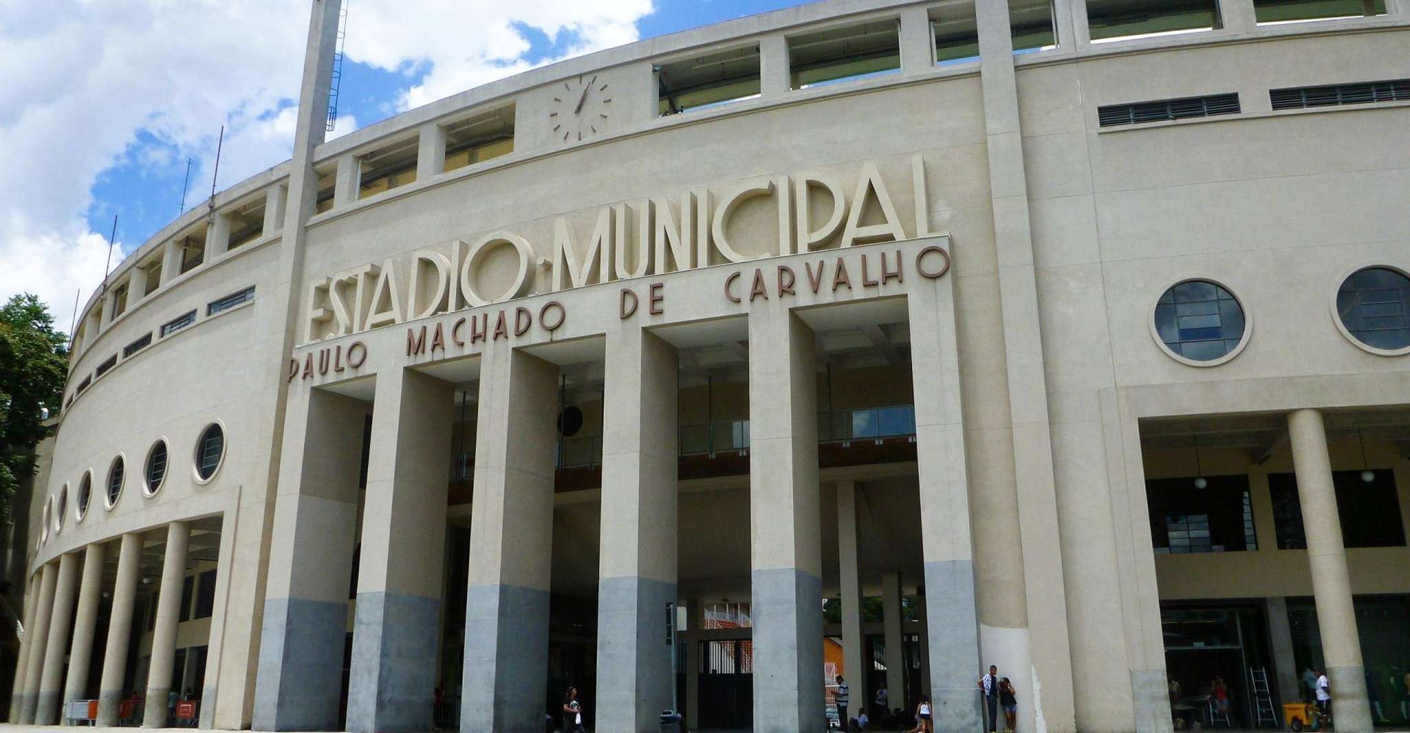 São Paulo: Skip-the-line Museum of Football Tour w/ Tickets