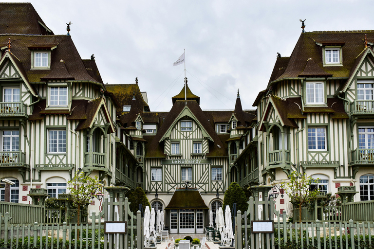 Paris: Normandy D-Day, Omaha Beach & American Cemetery Paris: Normandy D-Day Round-Trip Experience