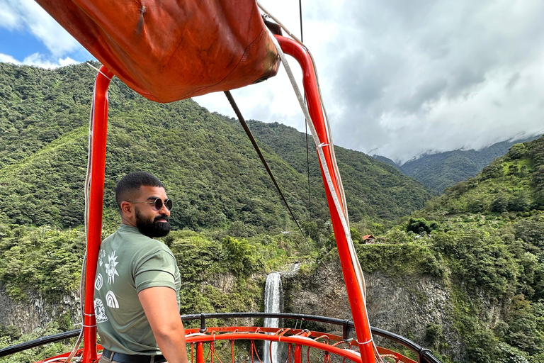 From Quito: Cotopaxi and Baños Day Trip with Lunch