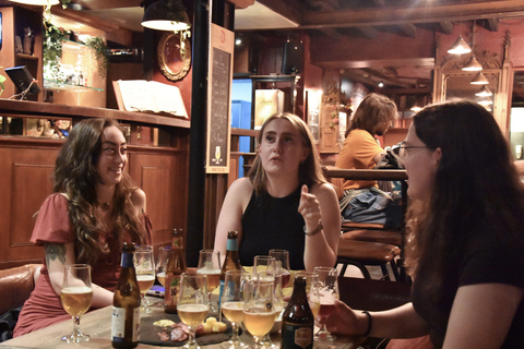 Bruges: Belgian Food and Beer Lunch with Local Host