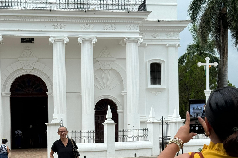 San Salvador: wycieczka do Suchitoto i historycznego centrum miasta