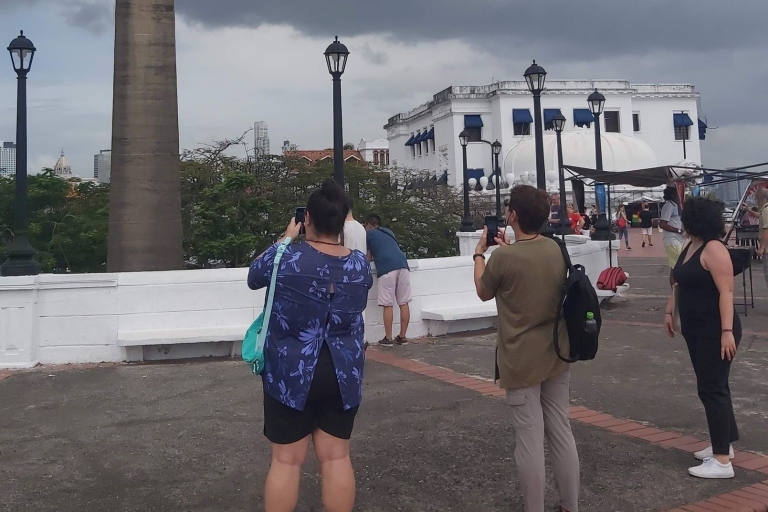 Das Besucherzentrum am Panamakanal und die Stadtrundfahrt
