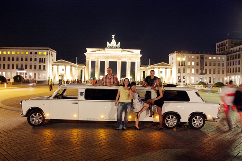 Berlín: recorrido en automóvil en una limusina TrabantRecorrido de 2 horas por Berlín en una limusina Trabant