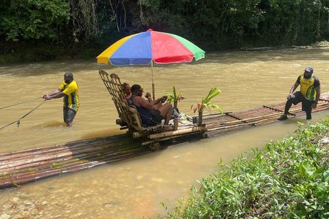 Montego Bay: Prive raften op de bamboe rivier en voetmassage