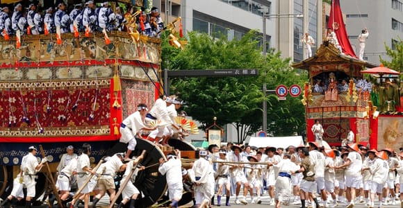 Kyoto Gion Festival Guided Tour & Reserved Seats July 17, 24