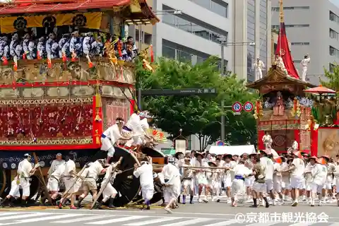From Kyoto:Gion Festival and Lake Biwa Lunch Cruise Bus Tour