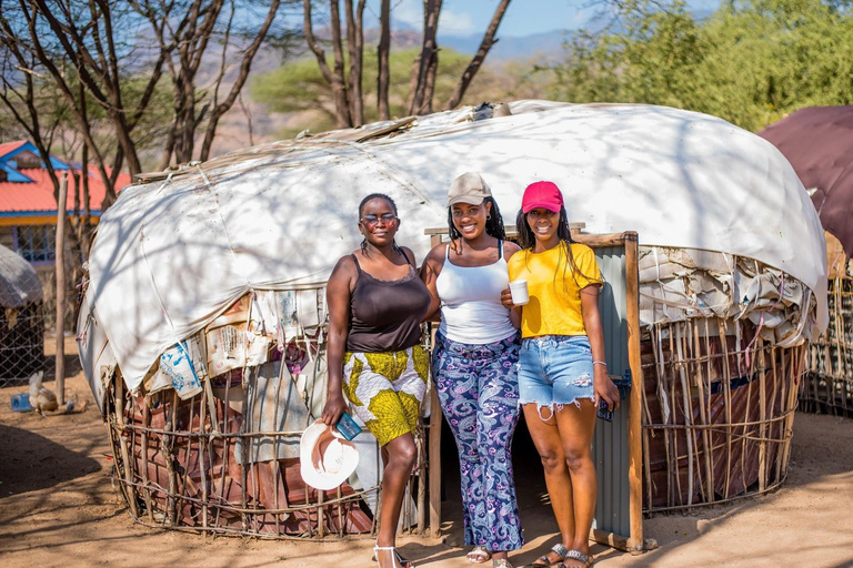 Chalbi Desert Expedition: Lakes, Oases & Northern Safari.