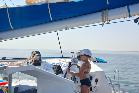 Djerba: excursion en bateau catamaran