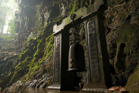 From Hanoi: Perfume Pagoda, Boat & Cable Car Tour Group Tour