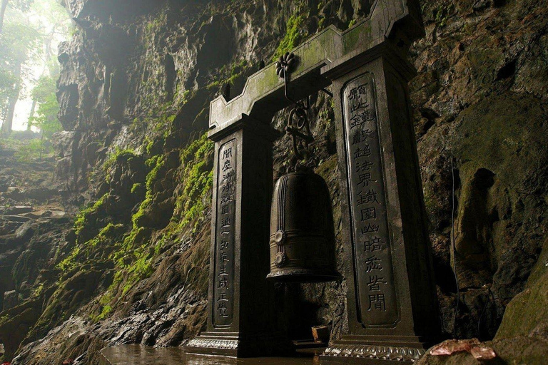 From Hanoi: Perfume Pagoda, Boat & Cable Car Tour Group Tour