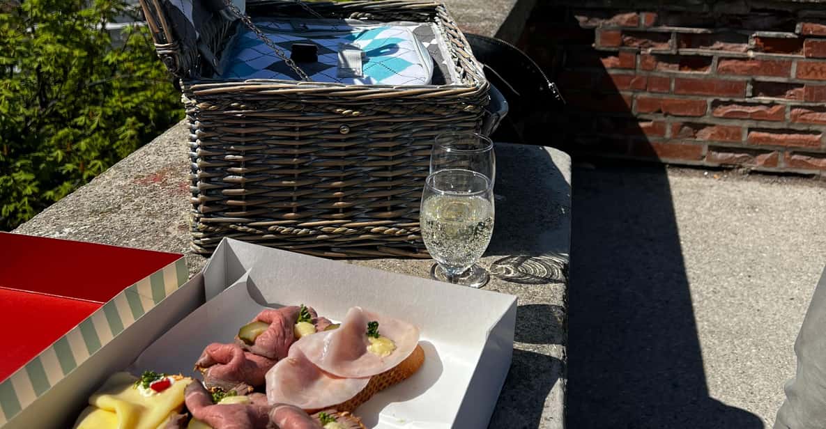Afbeelding 1 van Graz: Met de kabelbaan en picknick op de Schlossberg