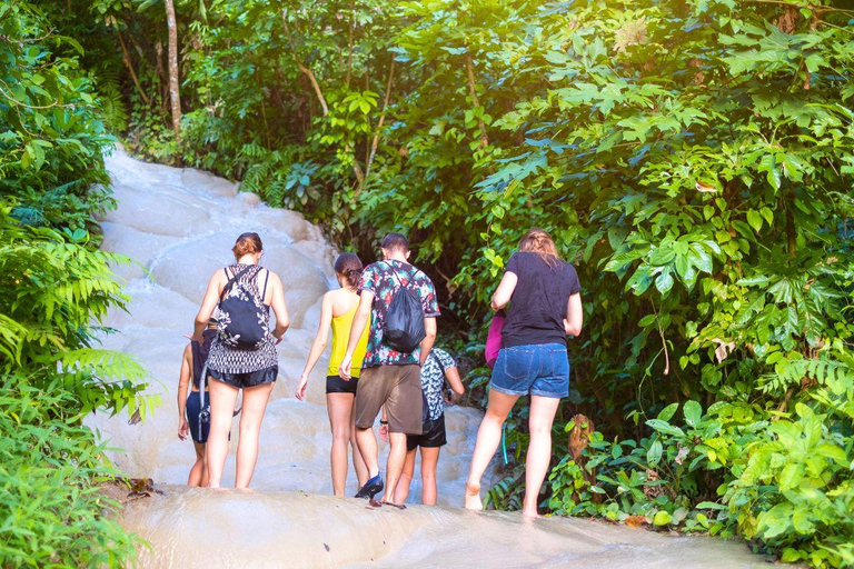Chiang Mai: Sticky Waterfall by Local Truck with Market Stop Group Options