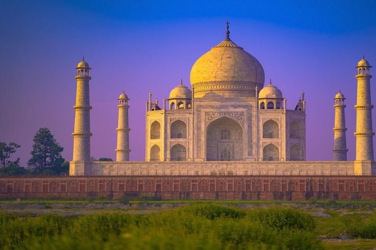Delhi till Agra: Berättelser om Taj Mahal och lokalt livPrivat Agra-resa från Delhi – bil, guide och biljetter
