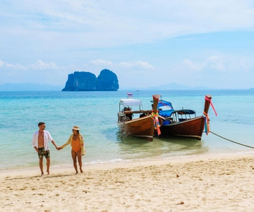 Ko Lanta: Private Exploration– Mangroves, Old Town & Beaches