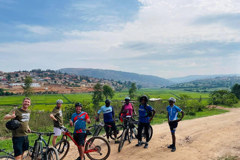 Rwanda: Volcanoes and Mountain Bike Adventure