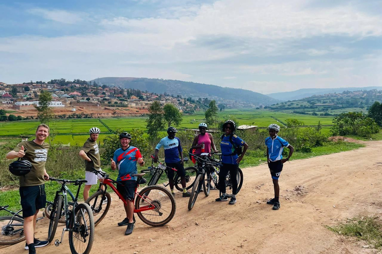 Rwanda: Volcanoes and Mountain Bike Adventure