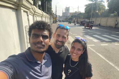 Colombo: Tuk-Tuk City Tour Colombo: Tuk-Tuk City Tour