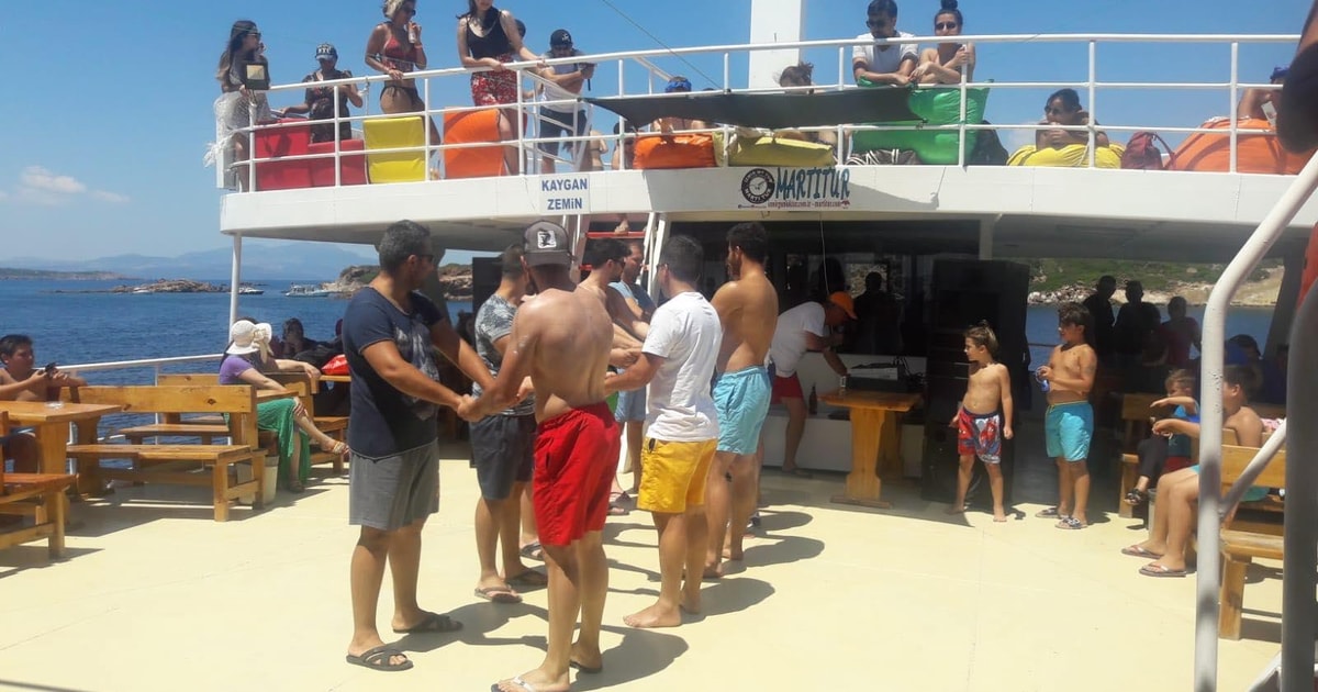 Ayvalık Boat yacht tour Izmir with shuttle or boat boarding | GetYourGuide