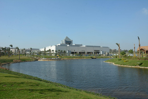 Vom Hafen von Alexandria: Nationalmuseum, Zitadelle und Basar