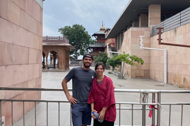 Prayer, cremation, rituals and Morning boat Ride.