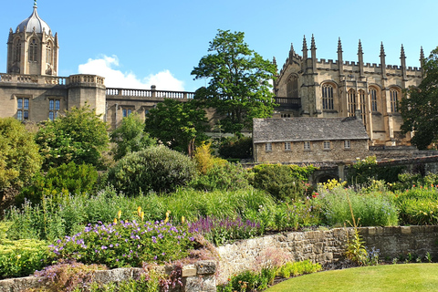 Oxford: Visita a pie de la universidad y la ciudad con guía titulado