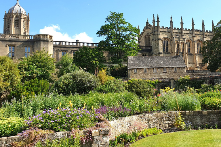 Oxford: Visita a pie de la universidad y la ciudad con guía titulado