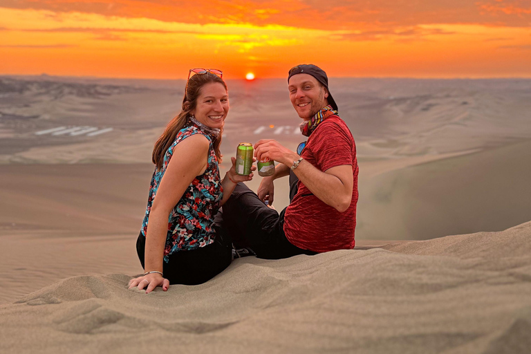 Ica/Huacachina: Buggy 4x4 en las dunas al atardecer + sandsled