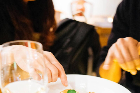 Seul: Aula de culinária de pratos de Kimchi com harmonização de vinhos