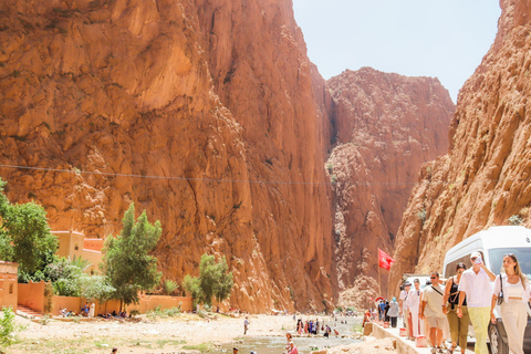 From Marrakech: 4-Day Desert Tour with 2 Nights in Merzouga STANDARD DESERT CAMP