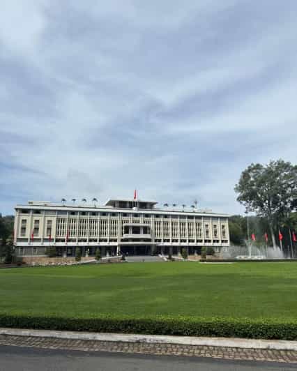 HoChiMinhCity: Guided city tour includingpick-up anddrop-off