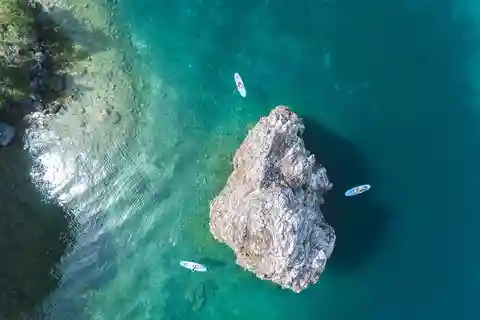 Lake Ohrid: Guided Paddle Boarding Tour