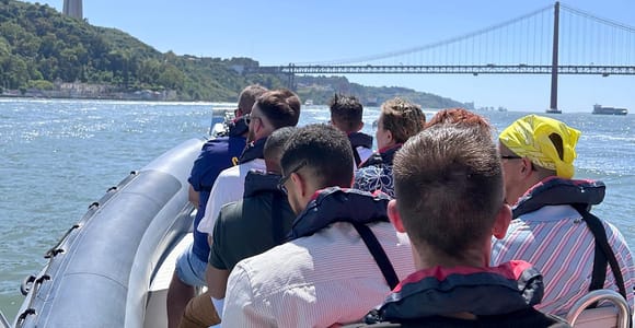 Lisbon: Private Speedboat Historical Tour