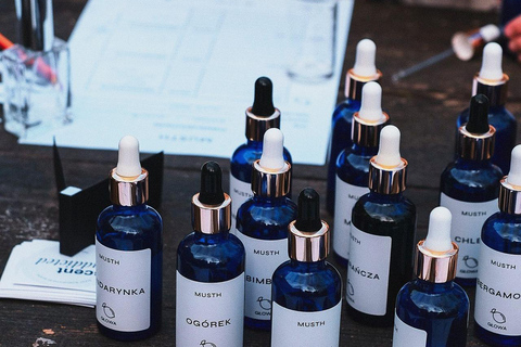 Gdańsk: Perfume Creation Workshop with Profesional Perfumer