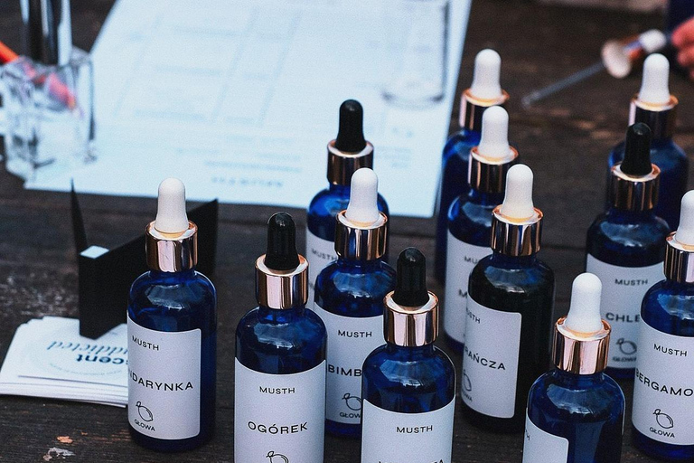 Gdańsk: Perfume Creation Workshop with Profesional Perfumer