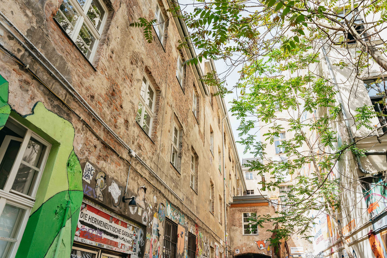 Berlin: Hidden Backyards Guided Walking Tour