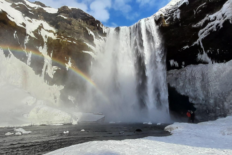 Glacier Lagoon and Diamond Beach Private Tour from Reykjavik