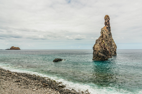 Funchal: Tour in fuoristrada delle Terrazze Incantate, Porto do Moniz e FanalTour condiviso