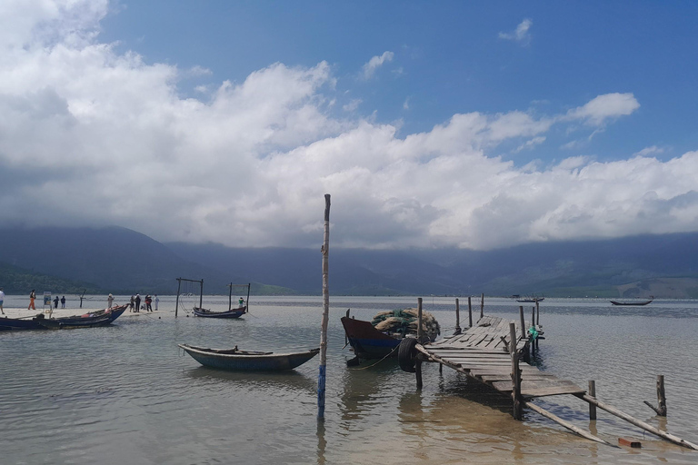 Viaje de ida y vuelta de Da Nang a Hue en coche privado con conductor