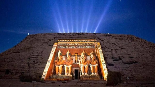 Visit Luxor Sound & Light Show at Karnak with Hotel Transfers in Munich, Germany
