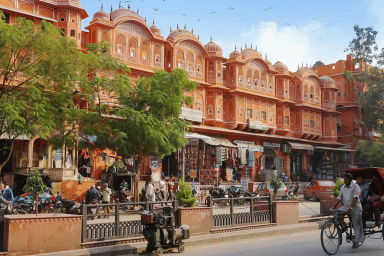 Jaipur: Pink City Heritage Walk with Chai &amp; Local Stories