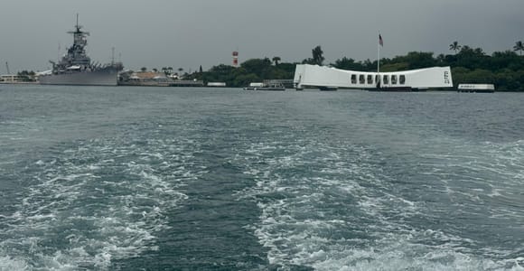 Pearl Harbor Guided Tour with USS Missouri & Arizona